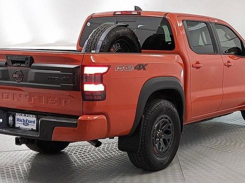 Used 2025 Nissan Frontier PRO-4X w/ Interior Protection Package AWD/4WD image 3