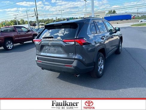 Certified 2025 Toyota RAV4 XLE AWD/4WD image 9