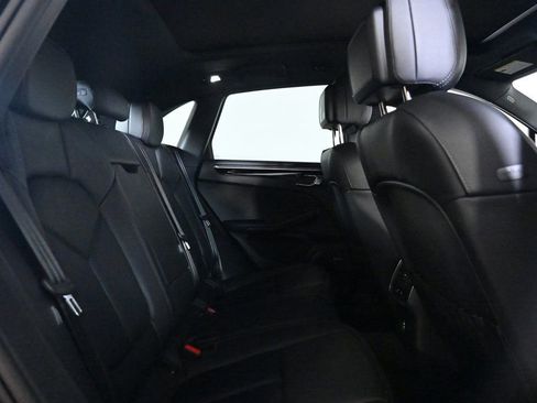Certified 2025 Porsche Macan S image 19
