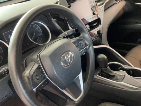 Used 2021 Toyota Camry LE FWD image 16