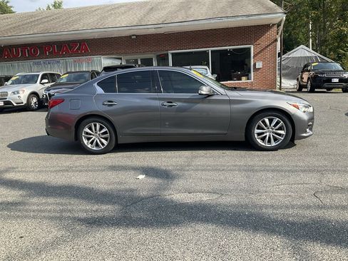 Used 2015 INFINITI Q50 AWD w/ Moonroof Package image 4