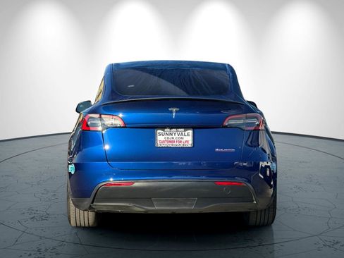 Used 2023 Tesla Model Y Performance image 5