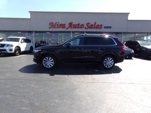 Used 2016 Volvo XC90 T6 Momentum w/ Momentum Plus Package AWD/4WD image 2