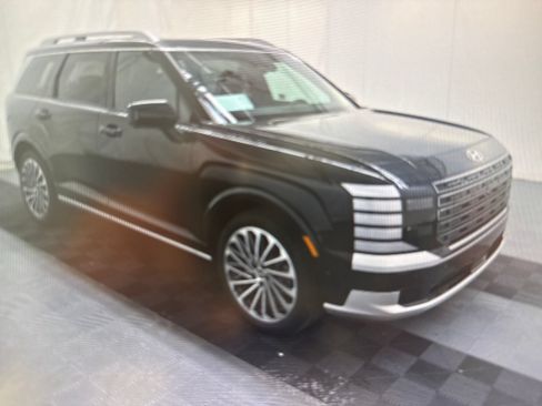 Used 2026 Hyundai Palisade Calligraphy AWD/4WD image 2
