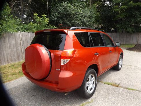 Used 2007 Toyota RAV4 4WD image 7