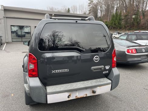 Used 2010 Nissan Xterra S image 13