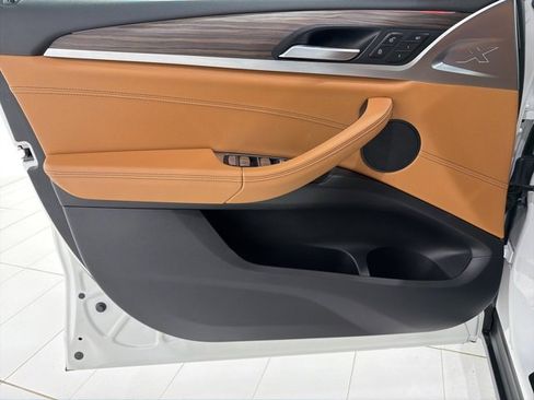 Used 2021 BMW X3 xDrive30i w/ Parking Assistance Package image 10