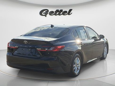Certified 2025 Toyota Camry LE FWD image 5