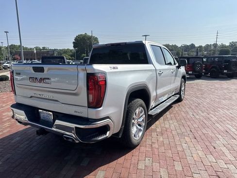 Used 2020 GMC Sierra 1500 SLT w/ SLT Premium Plus Package AWD/4WD image 14