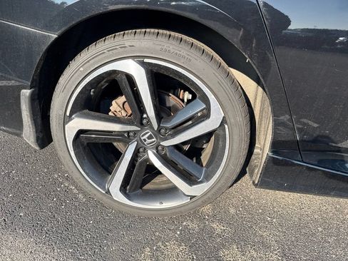 Used 2021 Honda Accord Sport image 4