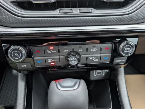 New 2026 Jeep Compass Trailhawk image 23