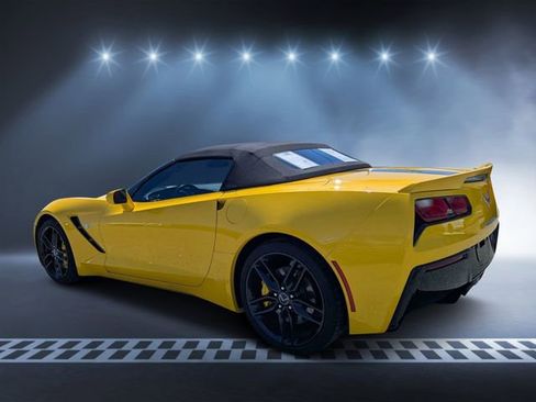 Used 2014 Chevrolet Corvette Z51 w/ 2LT Preferred Equipment Group image 5