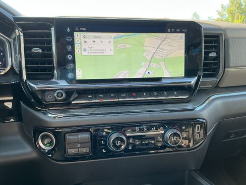 Certified 2024 Chevrolet Silverado 1500 ZR2 AWD/4WD image 9