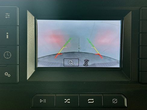 Used 2018 Ford F150 XLT image 21