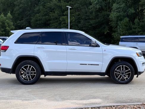 Used 2020 Jeep Grand Cherokee Trailhawk AWD/4WD image 10