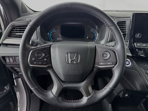 Certified 2023 Honda Odyssey Sport image 11
