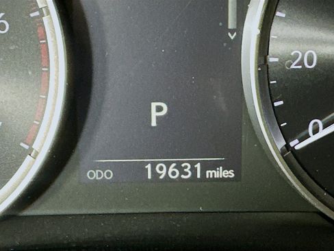 Used 2024 Lexus IS 300 w/ Comfort Package image 18