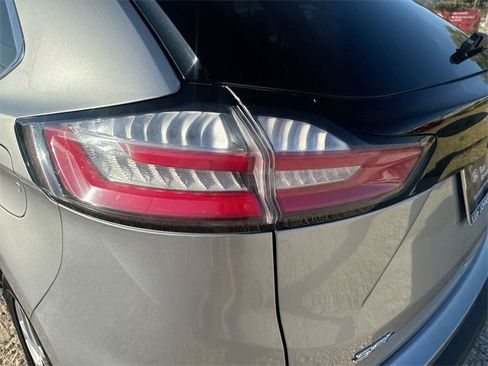 Certified 2023 Ford Edge SEL image 37