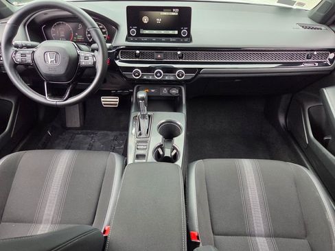 Used 2023 Honda Civic Sport image 12