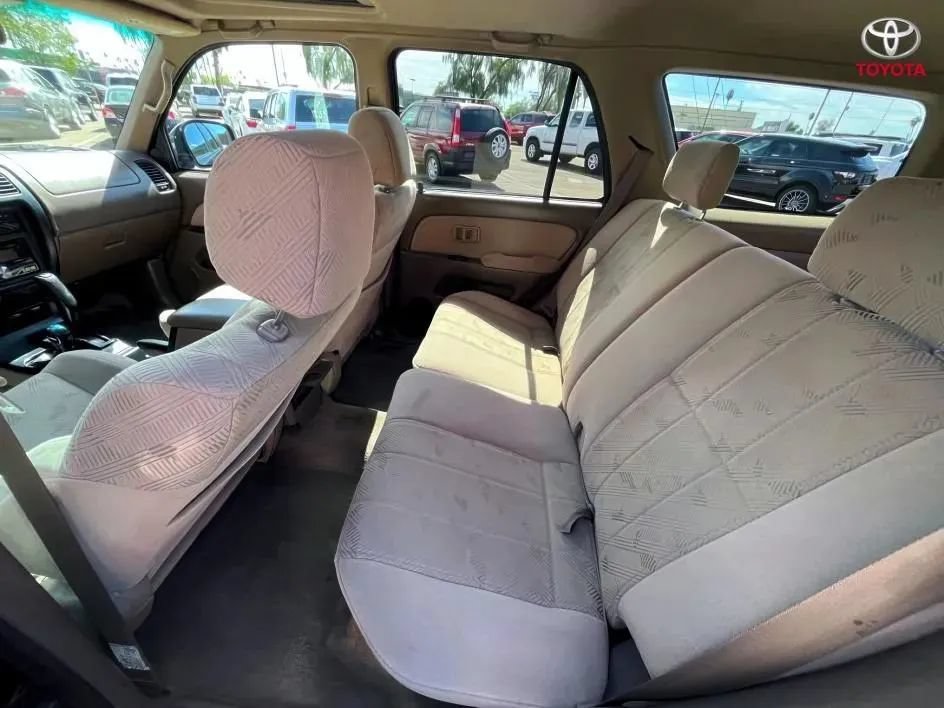 Used 2001 Toyota 4Runner SR5 w/ Upgrade Value Pkg 3 AWD/4WD image 10