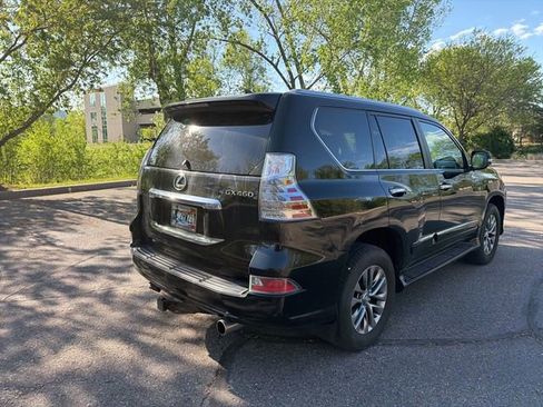 Used 2018 Lexus GX 460 Luxury w/ Preferred Accessory Package AWD/4WD image 17