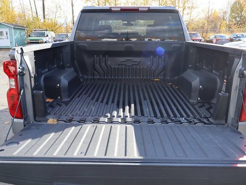 Used 2022 Chevrolet Silverado 1500 LT image 5