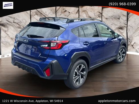 Used 2025 Subaru Crosstrek 2.0i Premium AWD/4WD image 6