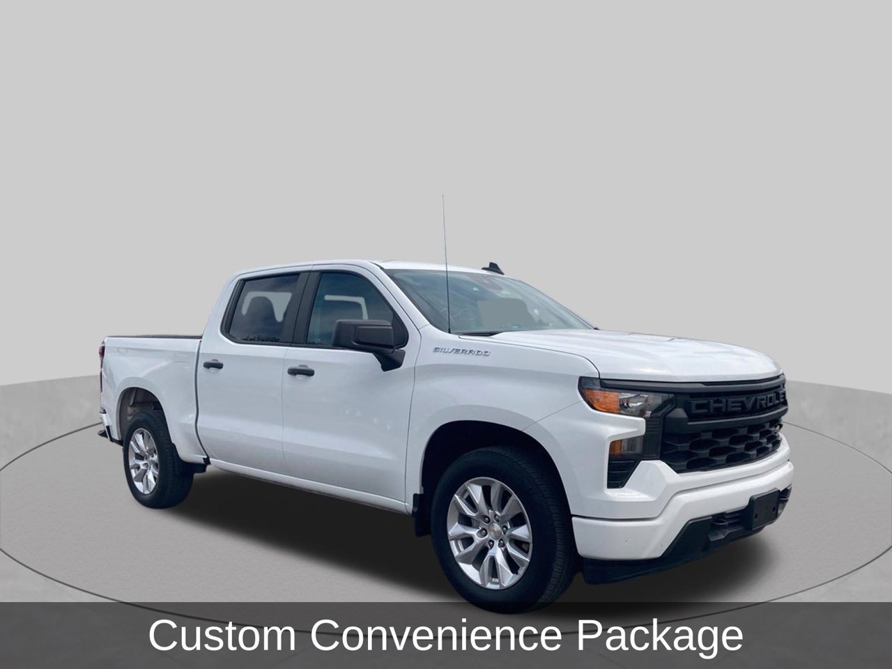 Used 2024 Chevrolet Silverado 1500 Custom RWD image 3