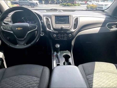 Used 2019 Chevrolet Equinox LT FWD image 15