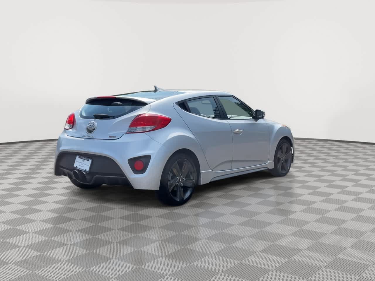 Used 2013 Hyundai Veloster Turbo FWD image 8
