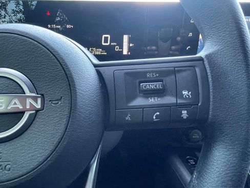 Used 2026 Nissan Kicks SV FWD image 19