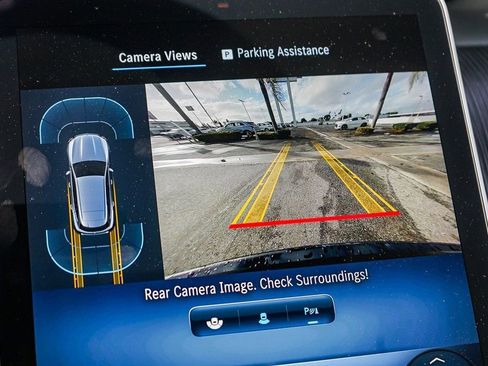 Used 2024 Mercedes-Benz GLC 300 image 22