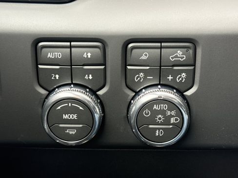 New 2026 GMC Sierra 2500 Denali w/ Denali Reserve Package AWD/4WD image 25