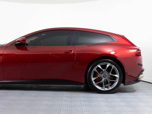 Certified 2019 Ferrari GTC4Lusso T RWD image 20