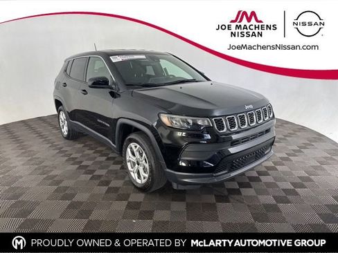 Used 2025 Jeep Compass Sport AWD/4WD image 1