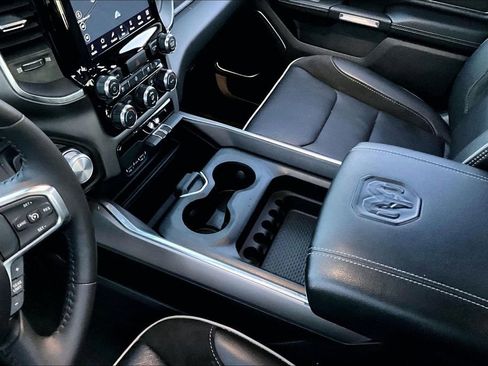 Used 2024 RAM 1500 Laramie image 18