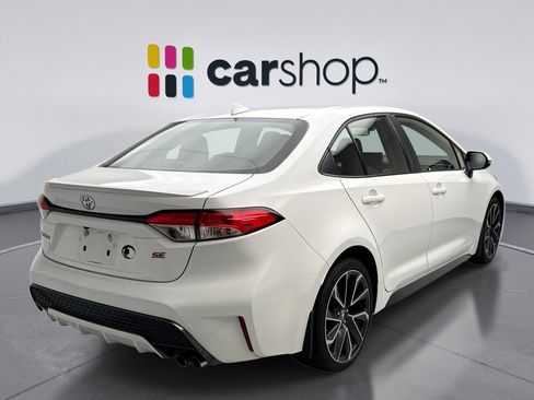 Used 2022 Toyota Corolla SE w/ SE Premium Package FWD image 5