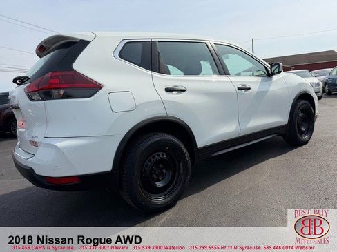 Used 2018 Nissan Rogue S AWD/4WD image 2
