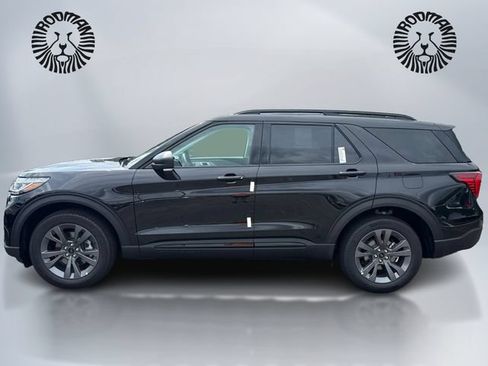 New 2026 Ford Explorer Active w/ Active Comfort Package AWD/4WD image 10