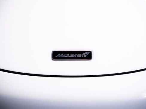 Used 2020 McLaren 720S Spider image 21