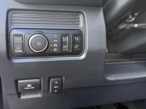 Used 2025 Ford F350 Lariat AWD/4WD image 12