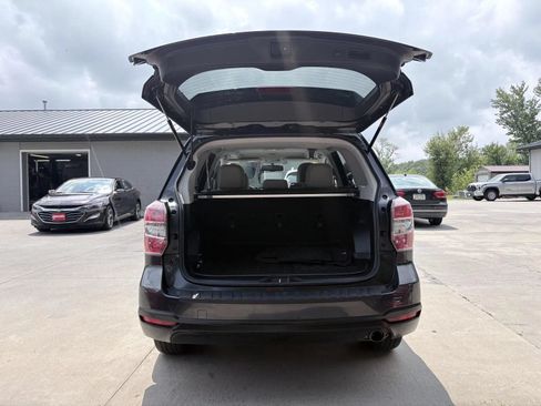 Used 2015 Subaru Forester 2.5i Limited w/ Popular Package #1 AWD/4WD image 8