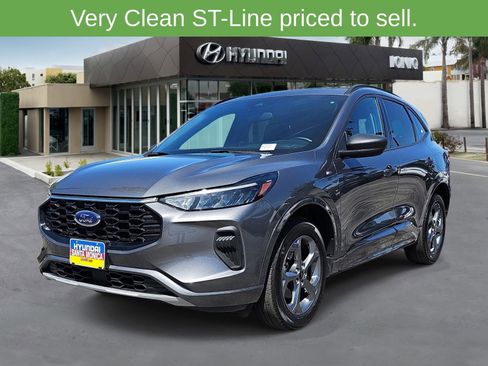 Used 2024 Ford Escape ST-Line AWD/4WD image 7
