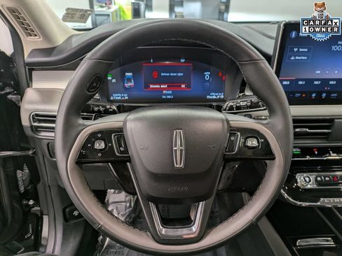Used 2023 Lincoln Corsair AWD w/ Equipment Group 101A image 21