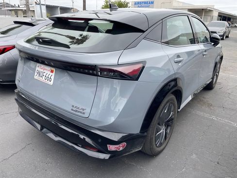 Used 2024 Nissan Ariya AWD image 5