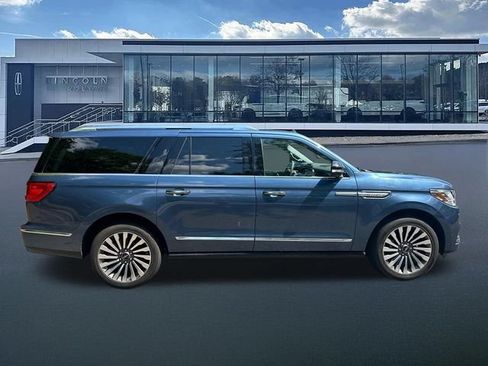 Used 2019 Lincoln Navigator L Reserve AWD/4WD image 10