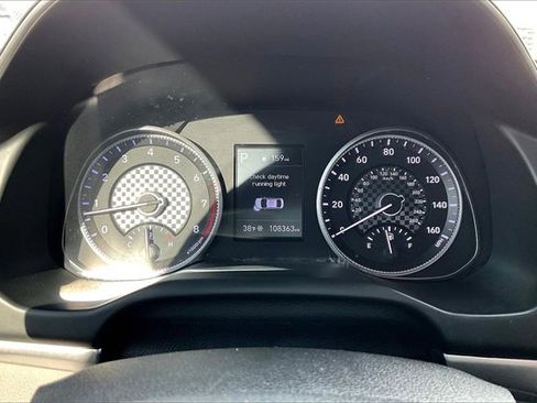 Used 2020 Hyundai Elantra SE image 22