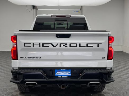 Used 2021 Chevrolet Silverado 1500 LT Trail Boss w/ Convenience Package II AWD/4WD image 8