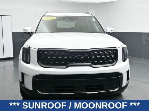 Used 2025 Kia Telluride EX X-Line AWD/4WD image 3