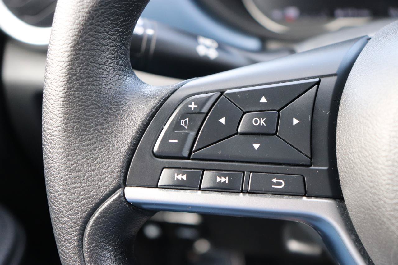 Used 2025 Nissan Versa SV w/ Trunk Package FWD image 27